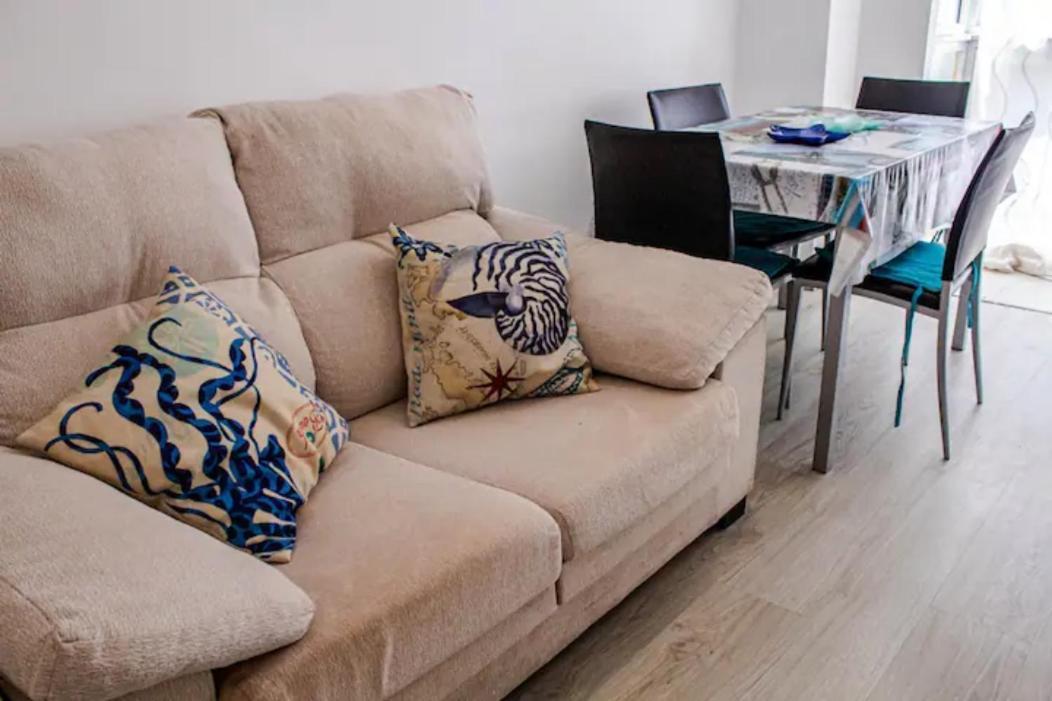 Apartamento Reina Playa Valencia Exterior foto