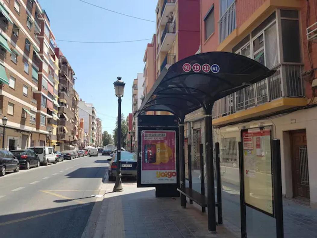 Apartamento Reina Playa Valencia Exterior foto