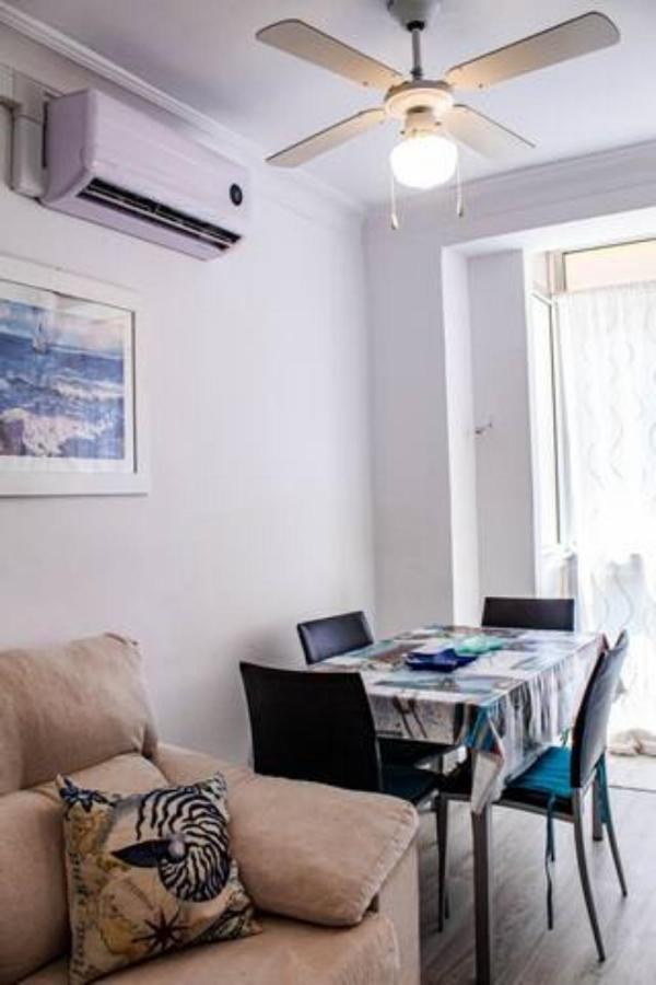 Apartamento Reina Playa Valencia Exterior foto